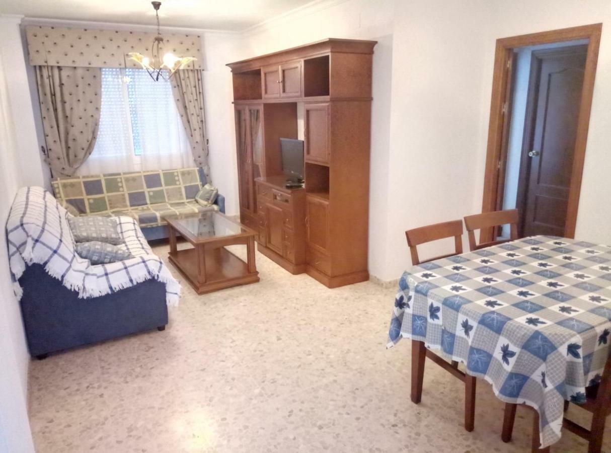 Apartamento Villamartin, Tranquilo Y Con Parking Conil De La Frontera Exterior photo