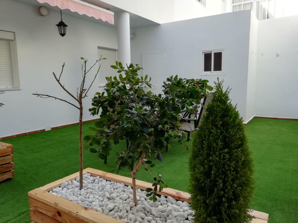 Apartamento Villamartin, Tranquilo Y Con Parking Conil De La Frontera Exterior photo